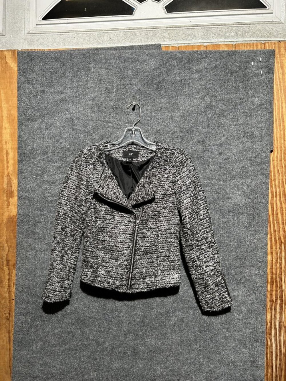 H&M Jacket Womens 2 Gray Tweed Moto Biker Asymmetrical Zip Lined Short
